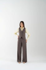 Gilet in flanella con fibbietta stringente