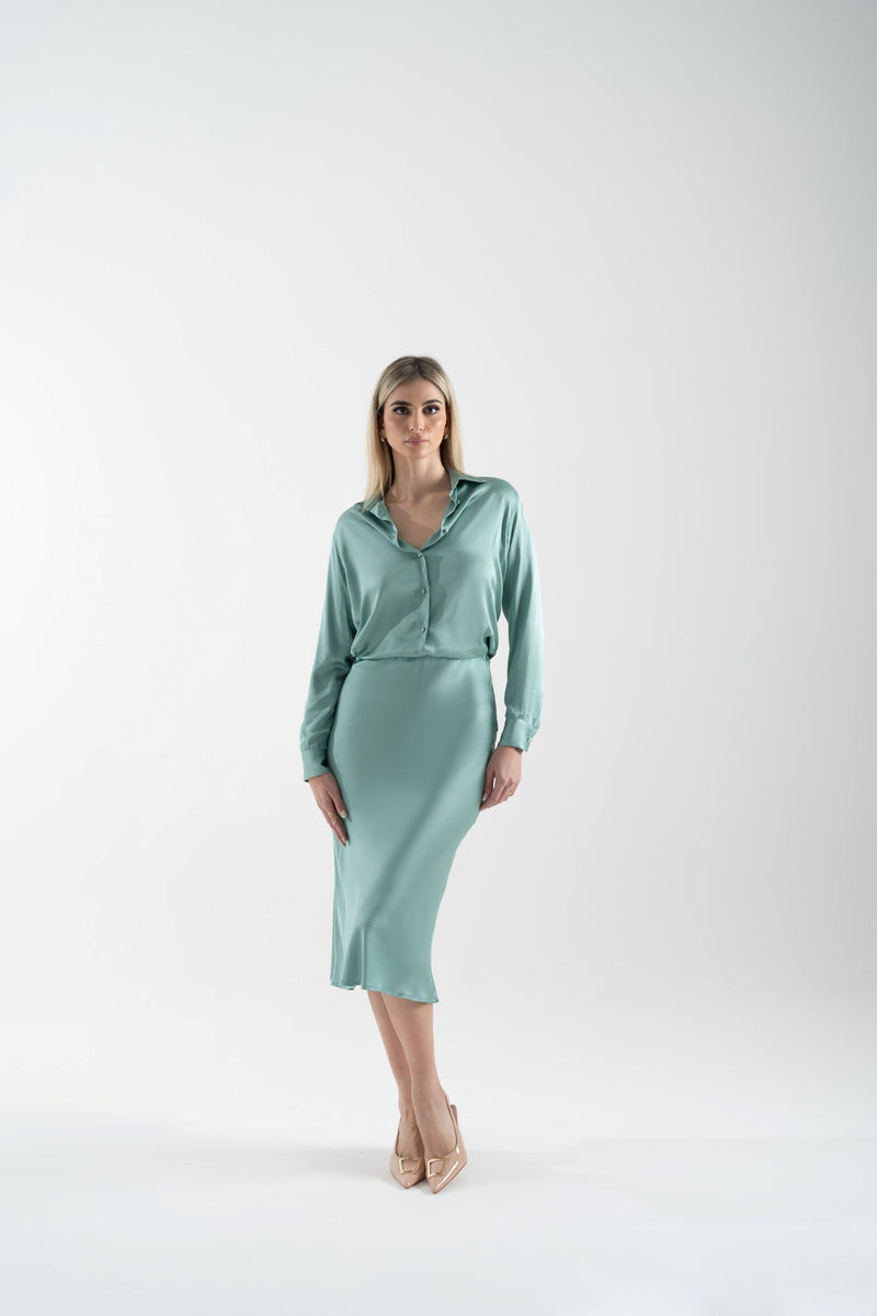Camicia basica in raso
