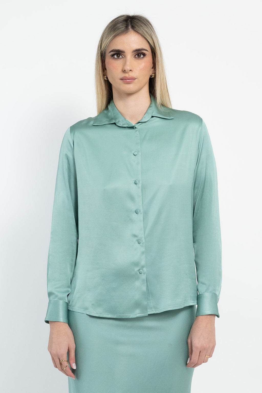 Camicia basica in raso