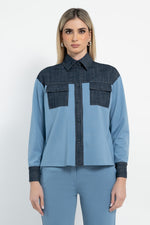 Camicia over in punto maglia con inserti in jeans