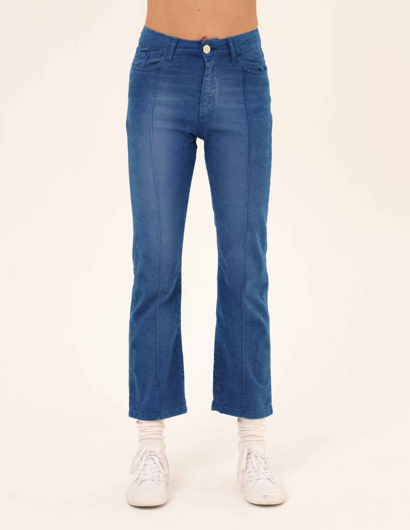 JEANS FLARE FIT CON NERVINA