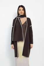 Cardigan con sciarpetta con punto ricamo