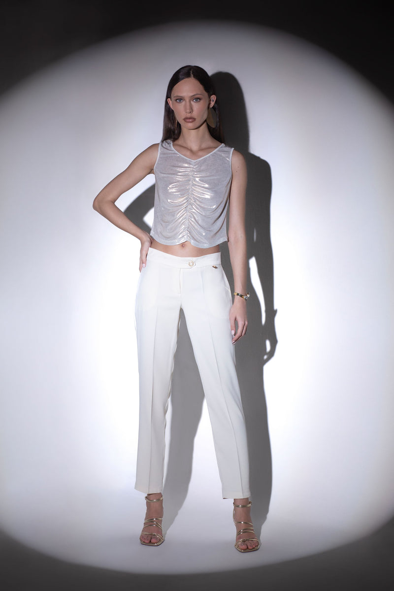 Pantalone cigarette fit con citurino e frisi lucidi